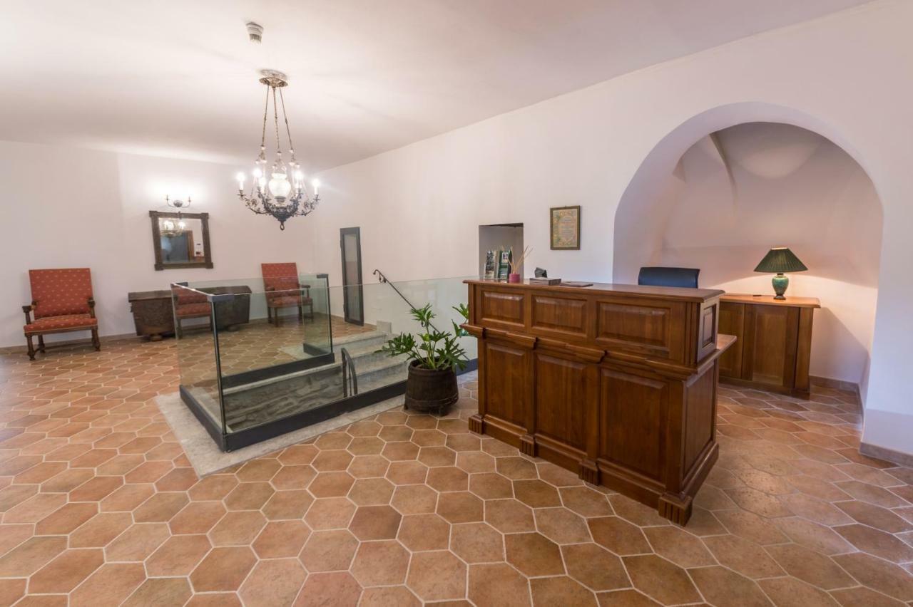 Palazzo Cestari Hotel Montesano sulla Marcellana Екстериор снимка